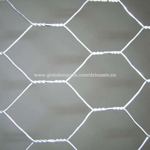 PVC Coated Galvanized Hexagonal Wire Mesh 25m 50m Poultry and