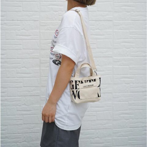 ☆☆GENERAL IDEA☆☆ WOMAN GNRL mini canvas tote bag [WHITE] New Pocket Black White Letter Crossbody Handbag Mini Canvas