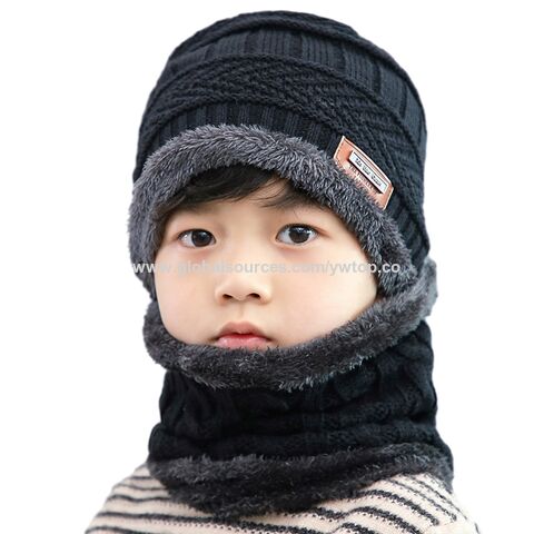 Gorro de invierno juvenil Small World Pom-Pom