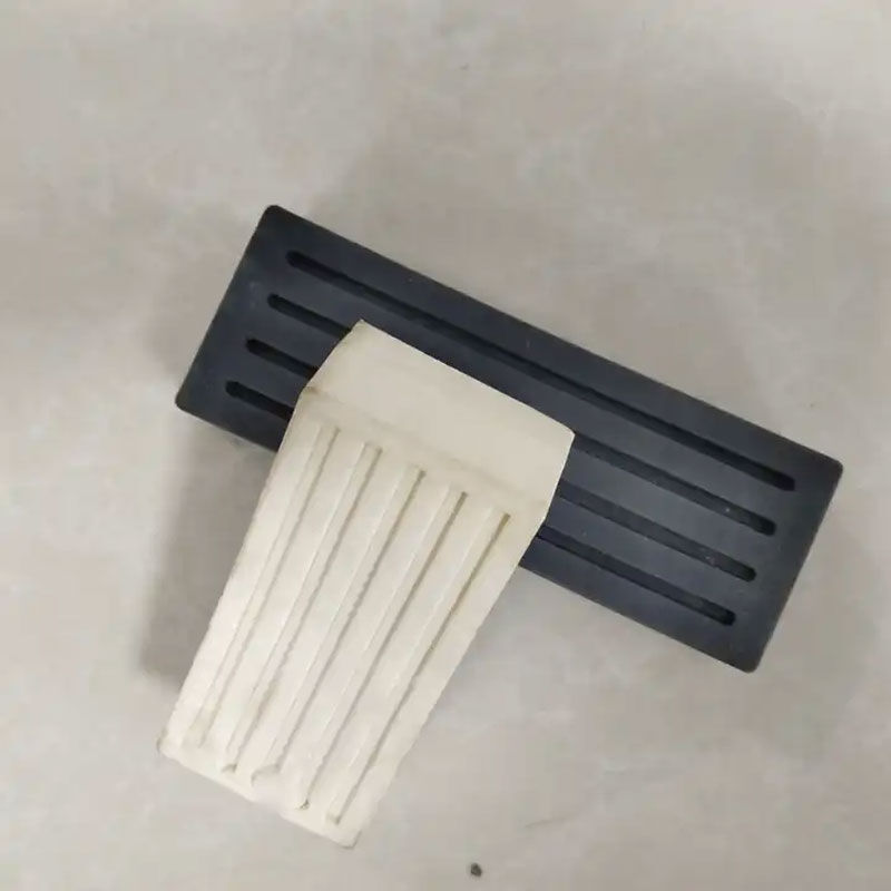 Natural Rubber Block Solid Rubber Blocks with Low Price Wholesale - China  Rubber Part, Spare Parts