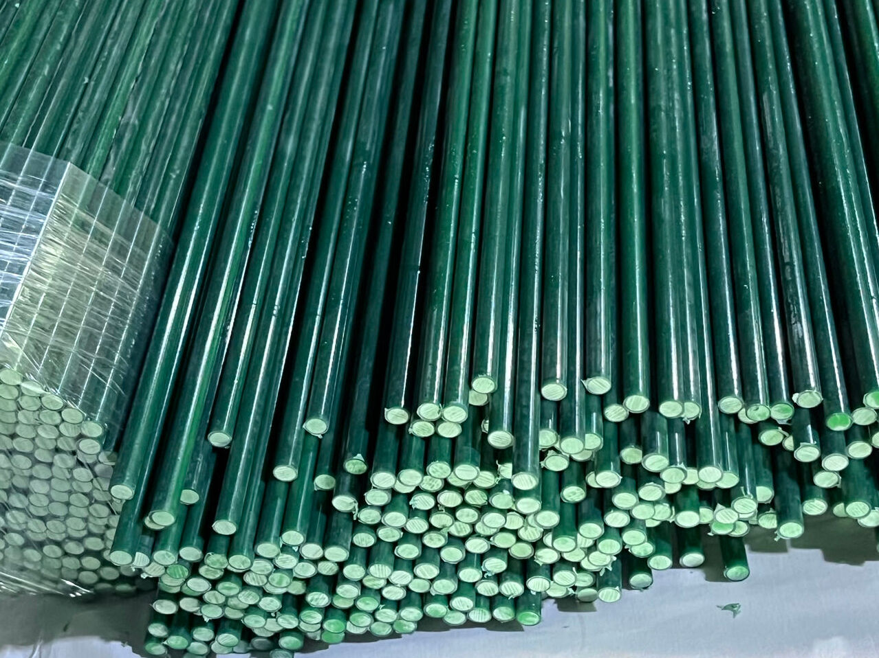 Flexible Solid Fiberglass Rods, Smooth Frp Round Bar With Coating - Buy ...