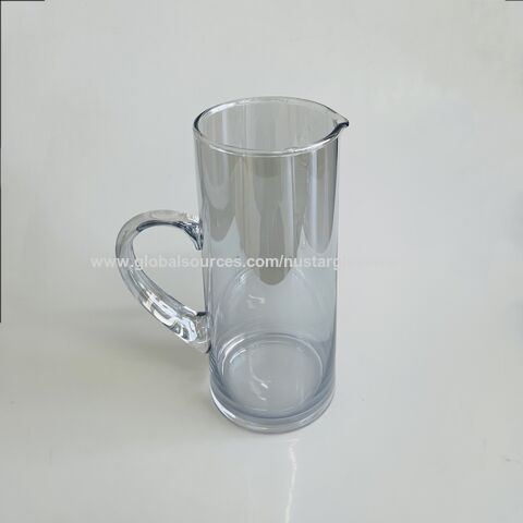 Pichet à eau en verre transparent