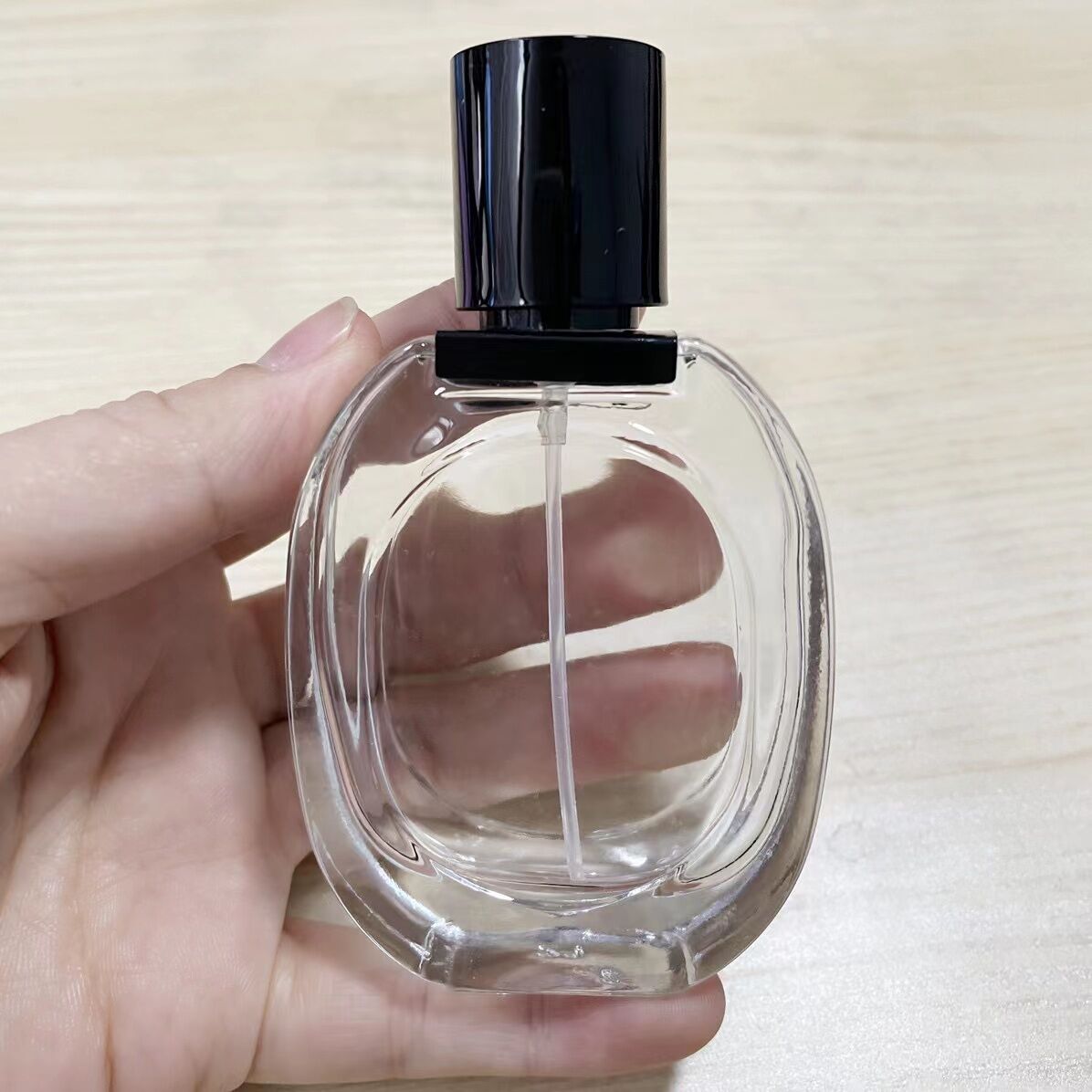 Oem 30ml Empty Flat Round Glass Perfume Bottles 30 Ml Transparent