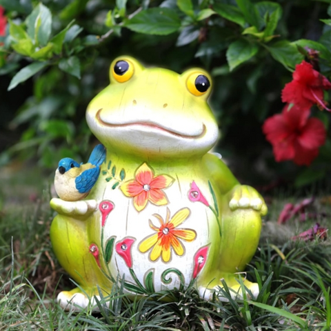 Outdoor Frog Sculpture/solar Resin Garden Outdoor Sculpture