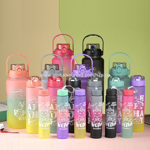 Beliebte Sportflaschen aus Kunststoff mit Strohhalm, Farbwechsel-Trinkbecher 300ML/ 700ML/ 2L Wiederverwendbare Plastikbecher