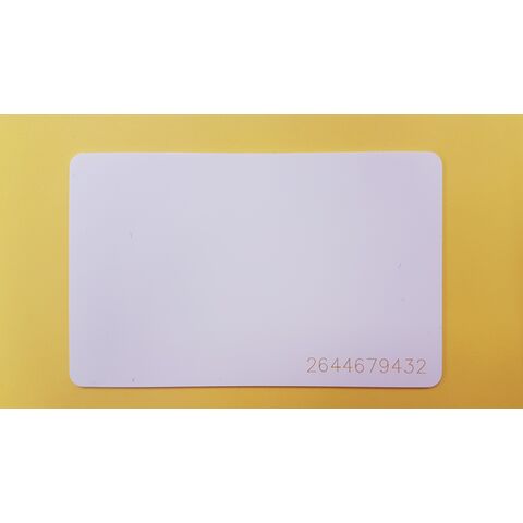 Carte RFID PVC ISO, Blanche, NTAG 213, 13.56 MHz, Lecture/Écriture (R/W)