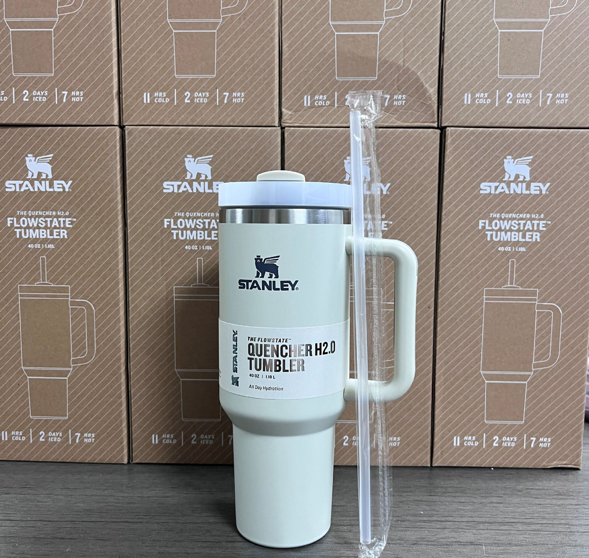 Buy Wholesale China Stanley Cup 40oz With Handle Pink White Tumbler ...