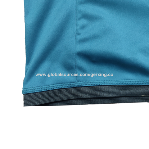 Klassischer Herren Zip-Pullover Hoodie für Freizeitkleidung, bequem.