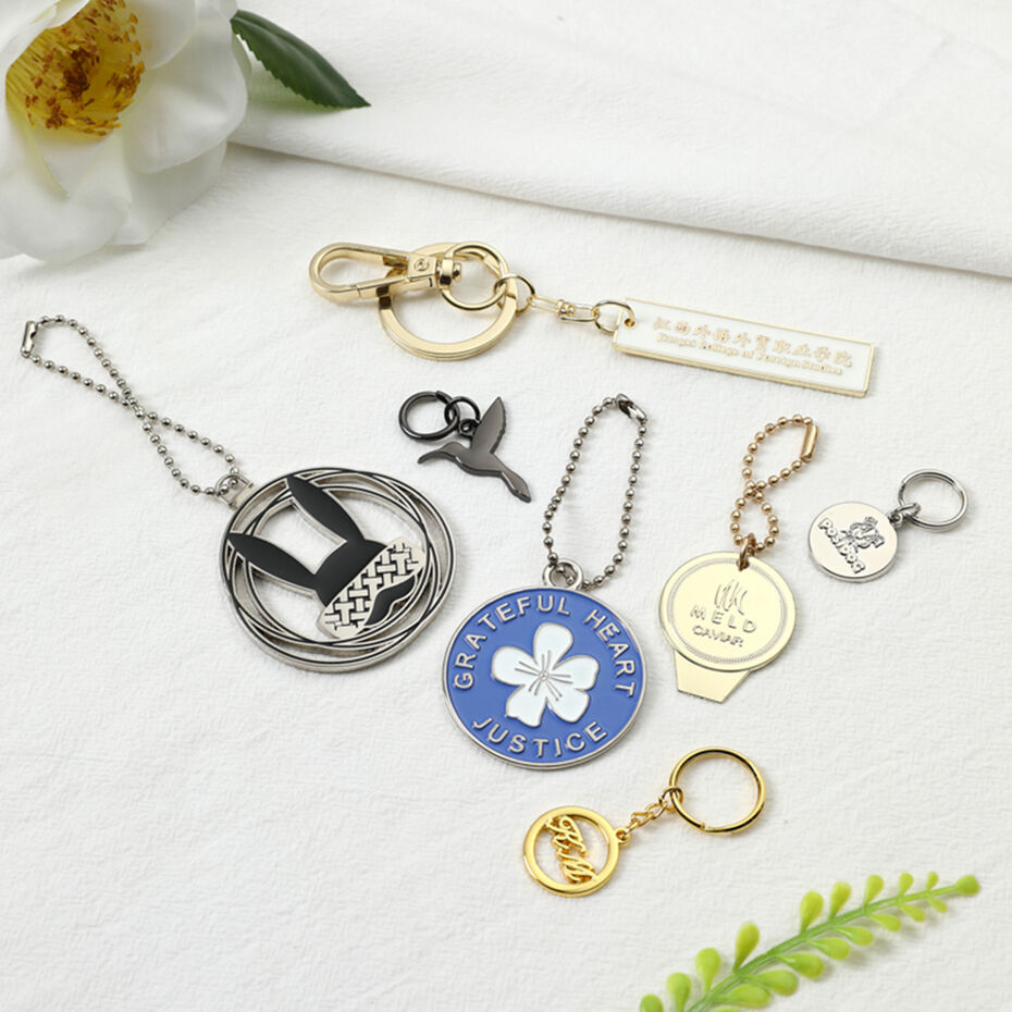 Key Chain Label Metal High Quality Custom Logo Keychain Novel Zinc Alloy Car Keyring Hook ...
