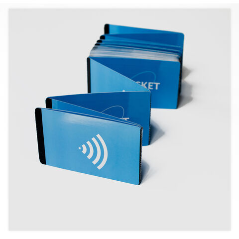 Precio barato Logotipo personalizado que imprime etiquetas NFC epoxi RFID  con código QR