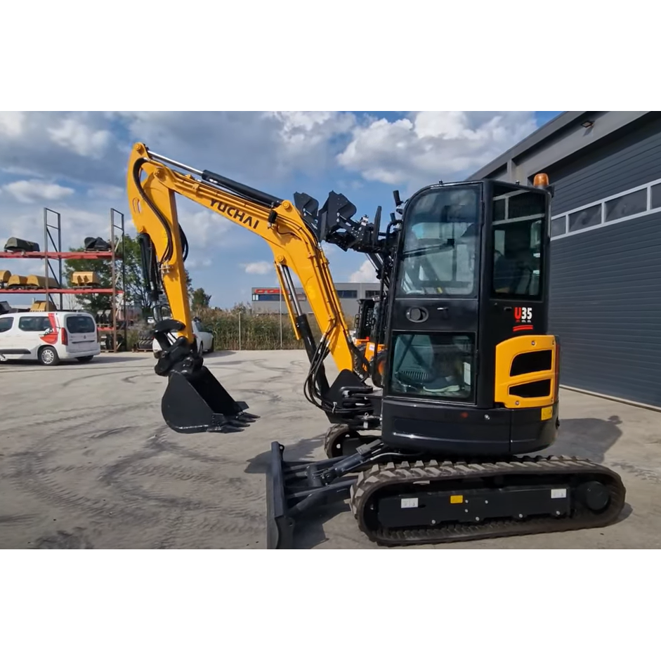 Buy China Wholesale Yuchai Mini Excavator 3.5 Ton U35 Stage 5 ...