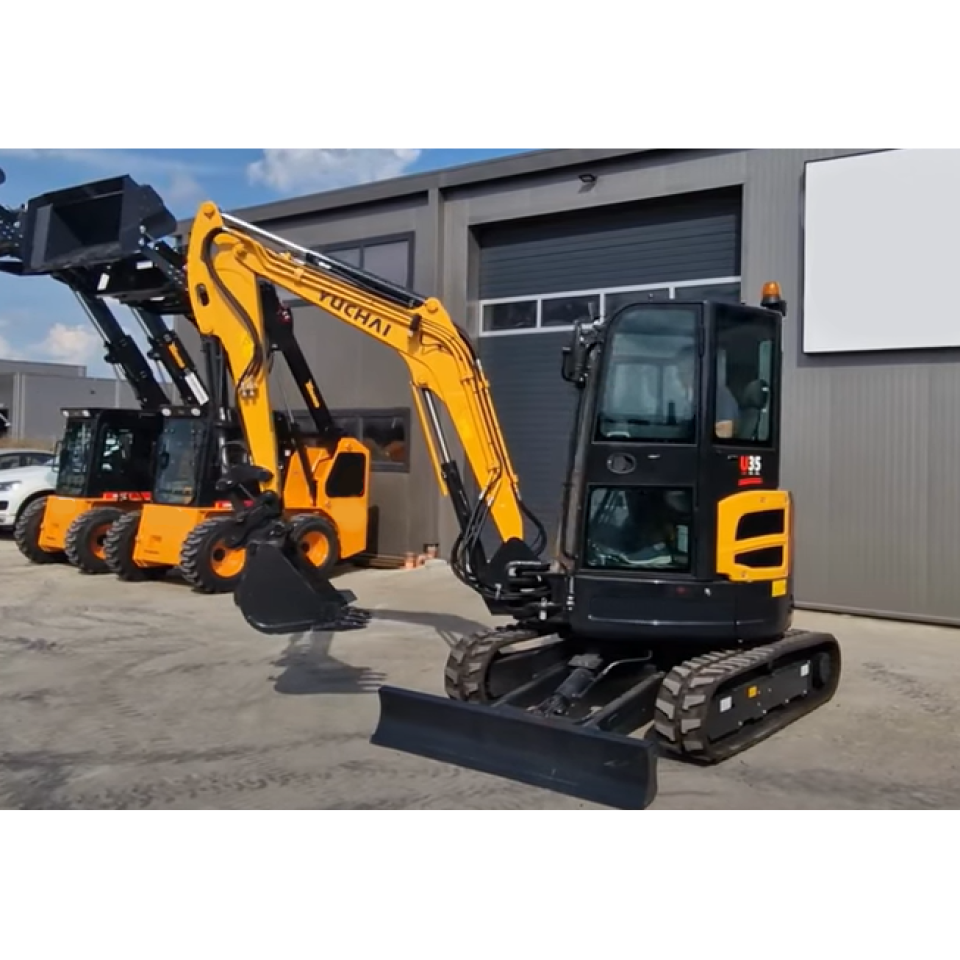 Buy China Wholesale Yuchai Mini Excavator 3.5 Ton U35 Stage 5 ...