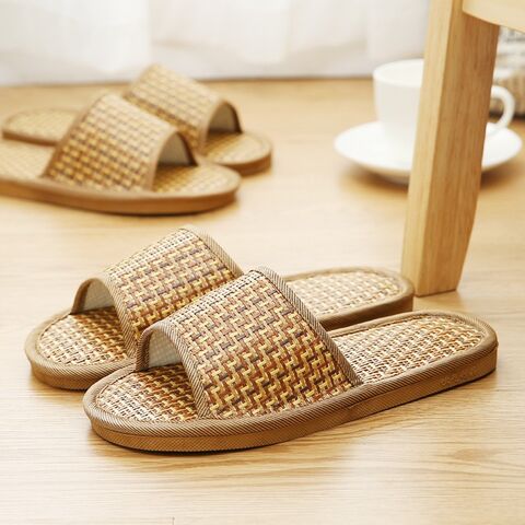 Sandalias de ratán de verano para parejas, alfombras de paja para interiores para hombres y mujeres, zapatillas de lino antideslizantes, zapatillas casuales