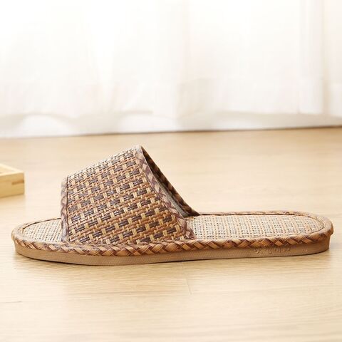Sandalias de ratán de verano para parejas, alfombras de paja para interiores para hombres y mujeres, zapatillas de lino antideslizantes, zapatillas casuales