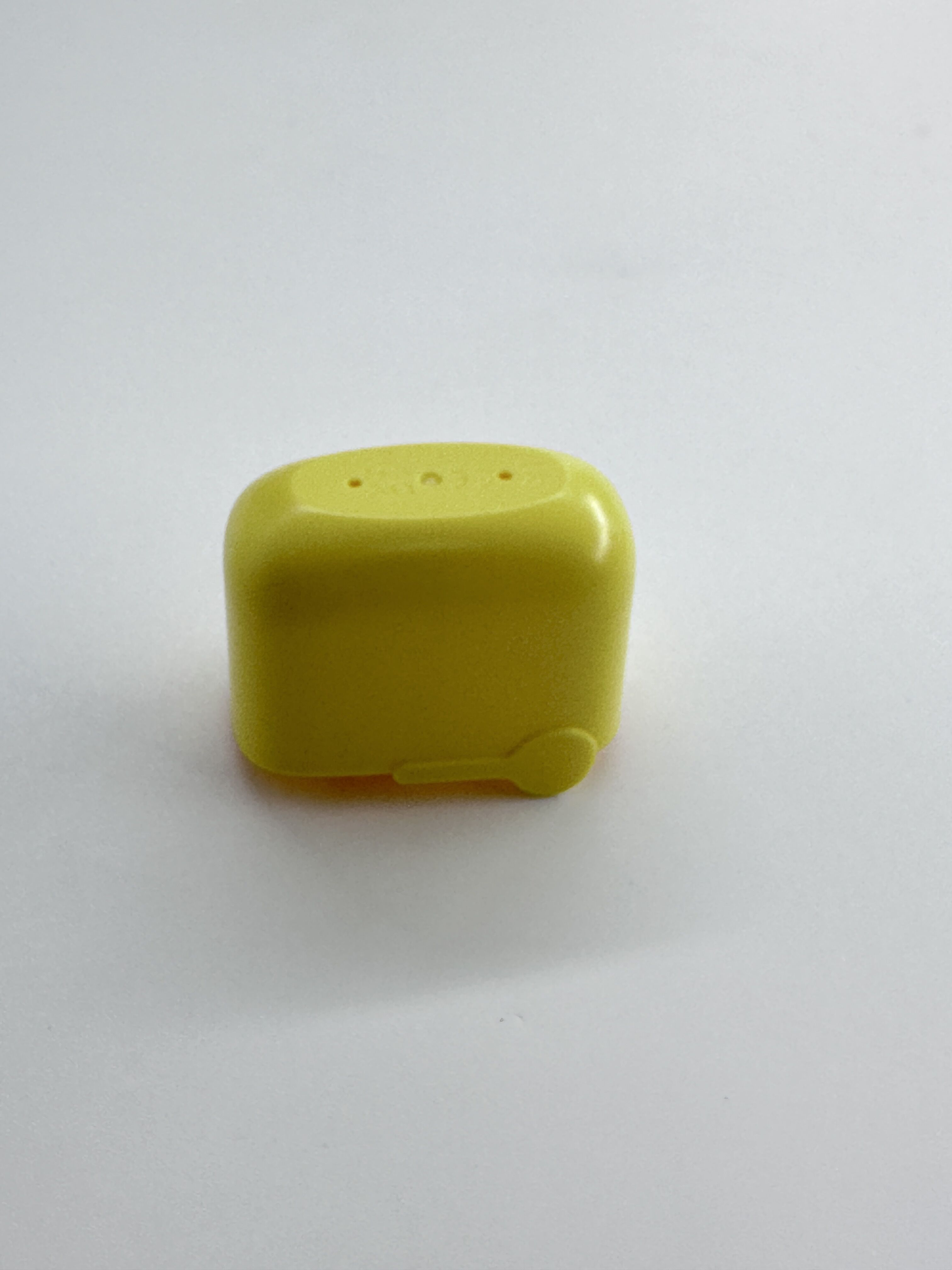 Manufacture Customized Yellow Color Plastic Components For - China ...