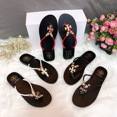 Fancy Ladies Sandals 30/- Rs | TFC AGRA 🌴 | Ladies Footwear Wholesale  Market In Agra | Agra's No 1 - YouTube