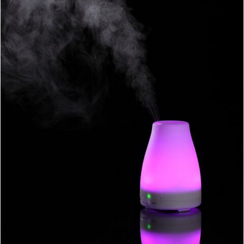 Humidificador Difusor de Aroma Ultrasónico de 120 ml con 6 Botellas de Aceite Esencial