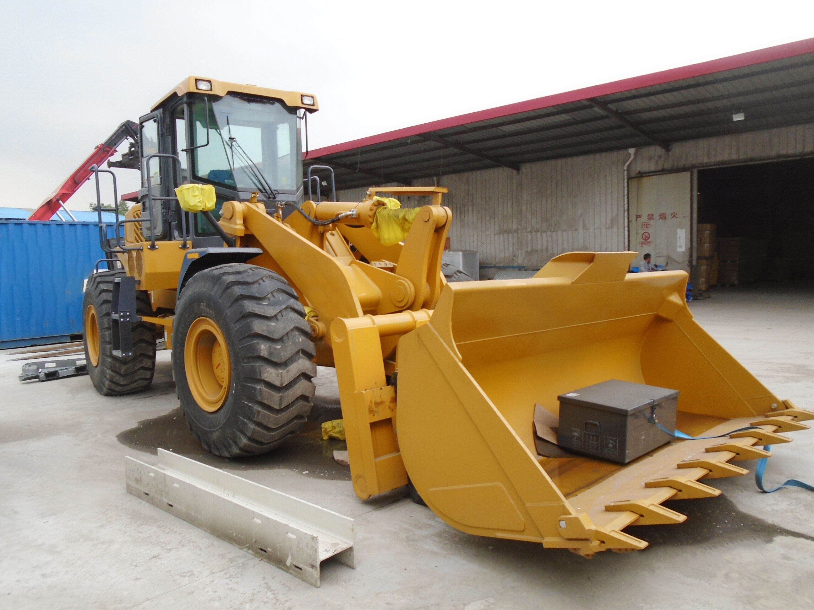 Buy China Wholesale Wheel Loader Xc968 6ton Wheel Loader With Large ...
