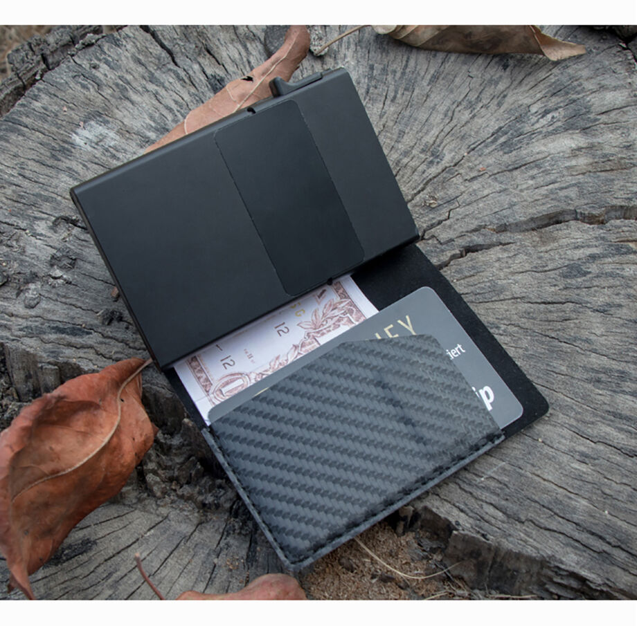 Bulk Buy China Wholesale Wholesale Leather Card Holder With Zipper Pu