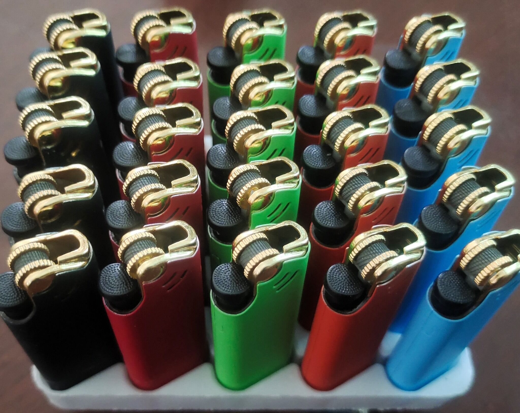 Iso Approved Customizable Gas Lighters Top Quality Plastic Gas Lighter Disposable Lighter