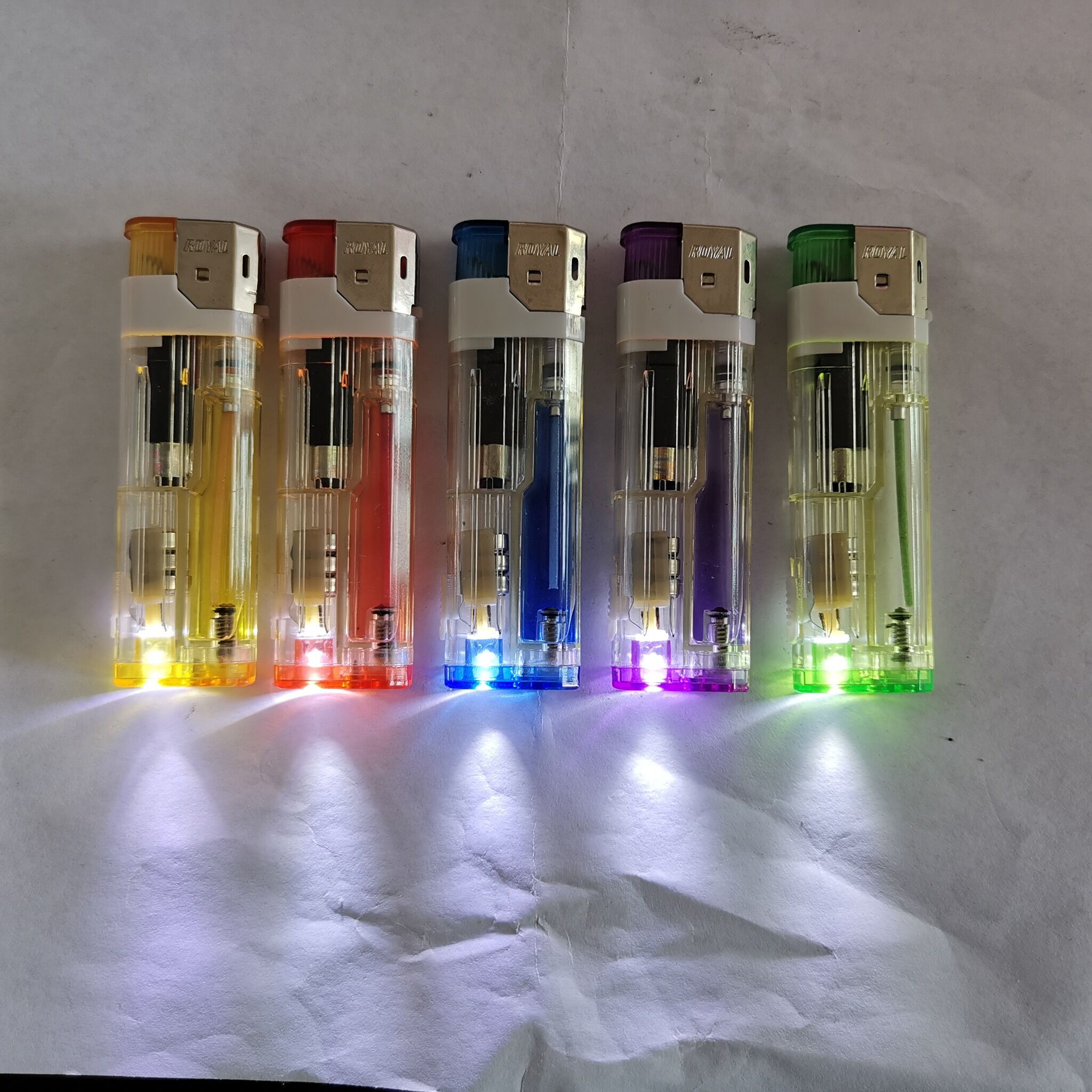 Iso Approved Customizable Gas Lighters Top Quality Plastic Gas