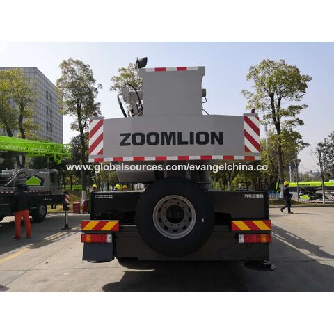 Grue sur camion Zoomlion, grue mobile Zoomlion, grue mobile de 55 tonnes Zoomlion QY55V