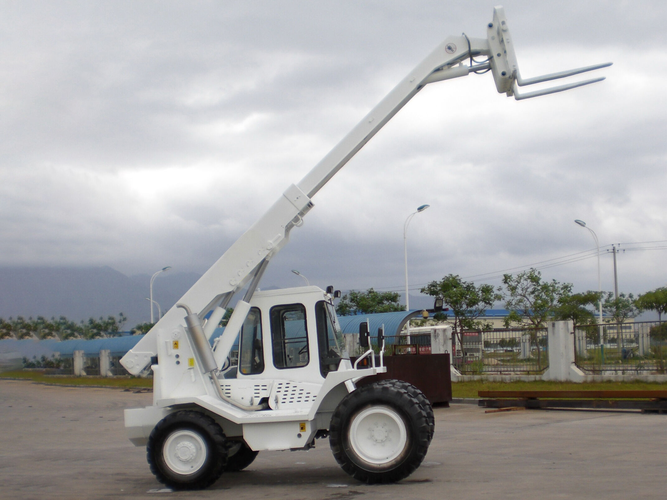 Bulk Buy China Wholesale 3tons Engine Telehandler Telescopic Forklift ...