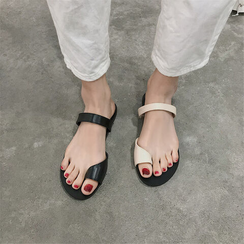 Nouvelles sandales décontractées antidérapantes pour femmes, tendance et parfaites pour l'extérieur.