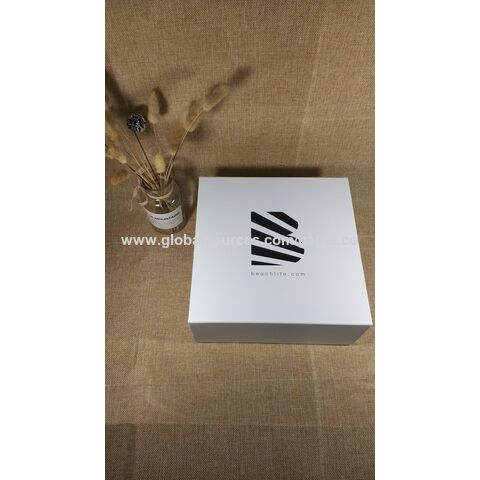 Boîte Cadeau Pliante avec Effet Laser et Design Laser de Haute Qualité, Disponible en Différentes Couleurs - Idéal pour Promotion et Emballage