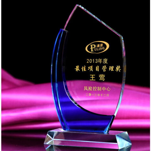 Trofeo de Cristal de Nuevo Diseño para Premios de Prestigio - Ideal para Reconocimientos Corporativos y Eventos de Gala