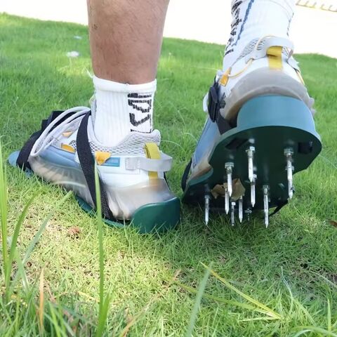 Sapatos de pregos para grama antiderrapantes de venda quente, confortáveis para jardim, gramado, sapatos de pinho infláveis