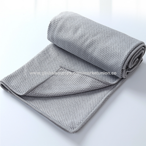 Non-Slip Hot Yoga Towel with Super-Absorbent Soft Suede Microfiber in Many Colors, for Bikram Pilates and Yoga Mats