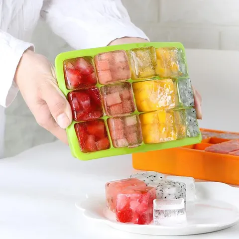Formas de Cubos de Gelo Reutilizáveis de Silicone com 15 Cavidades Quadradas para Cozinha/Bar - Promoção Imperdível