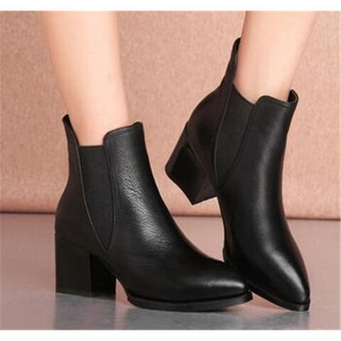 Modische Damen-Stiefel für Herbst und Winter