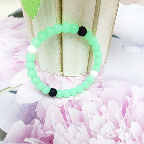 Pulsera Noctilucente Personalizada de Silicona Luminosa con Camuflaje, Transparente y Cuentas Multicolor - Ideal para Mayoristas