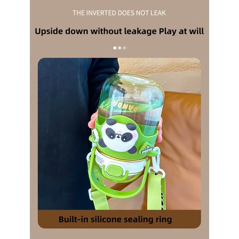 Lindo Vaso de Plástico de Gran Capacidad para Viajes, 820 ml - Popular Botella de Agua de Plástico con Dibujos Animados, Preciosa Panada, para Niños