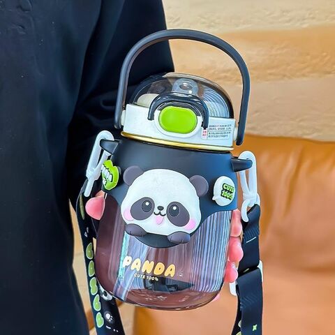 Lindo Vaso de Plástico de Gran Capacidad para Viajes, 820 ml - Popular Botella de Agua de Plástico con Dibujos Animados, Preciosa Panada, para Niños