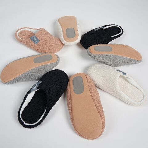 Zapatillas de plataforma para el hogar, suaves, cómodas, de felpa, de color sólido, antideslizantes, OEM/ODM de fábrica