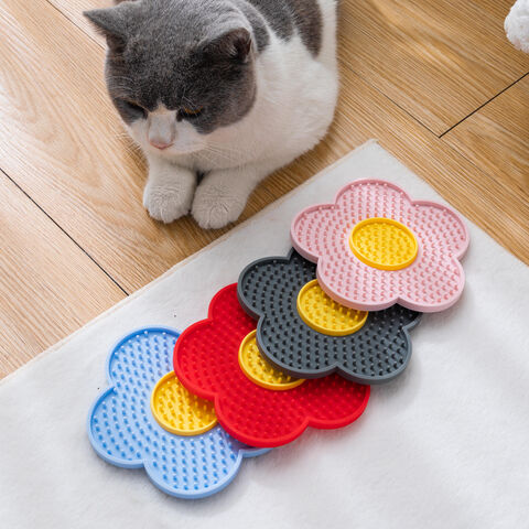 Nueva alfombrilla para lamer mascotas con diseño de girasol, bandeja de silicona de dos colores para lamer, lindos suministros para mascotas para perros y gatos al por mayor