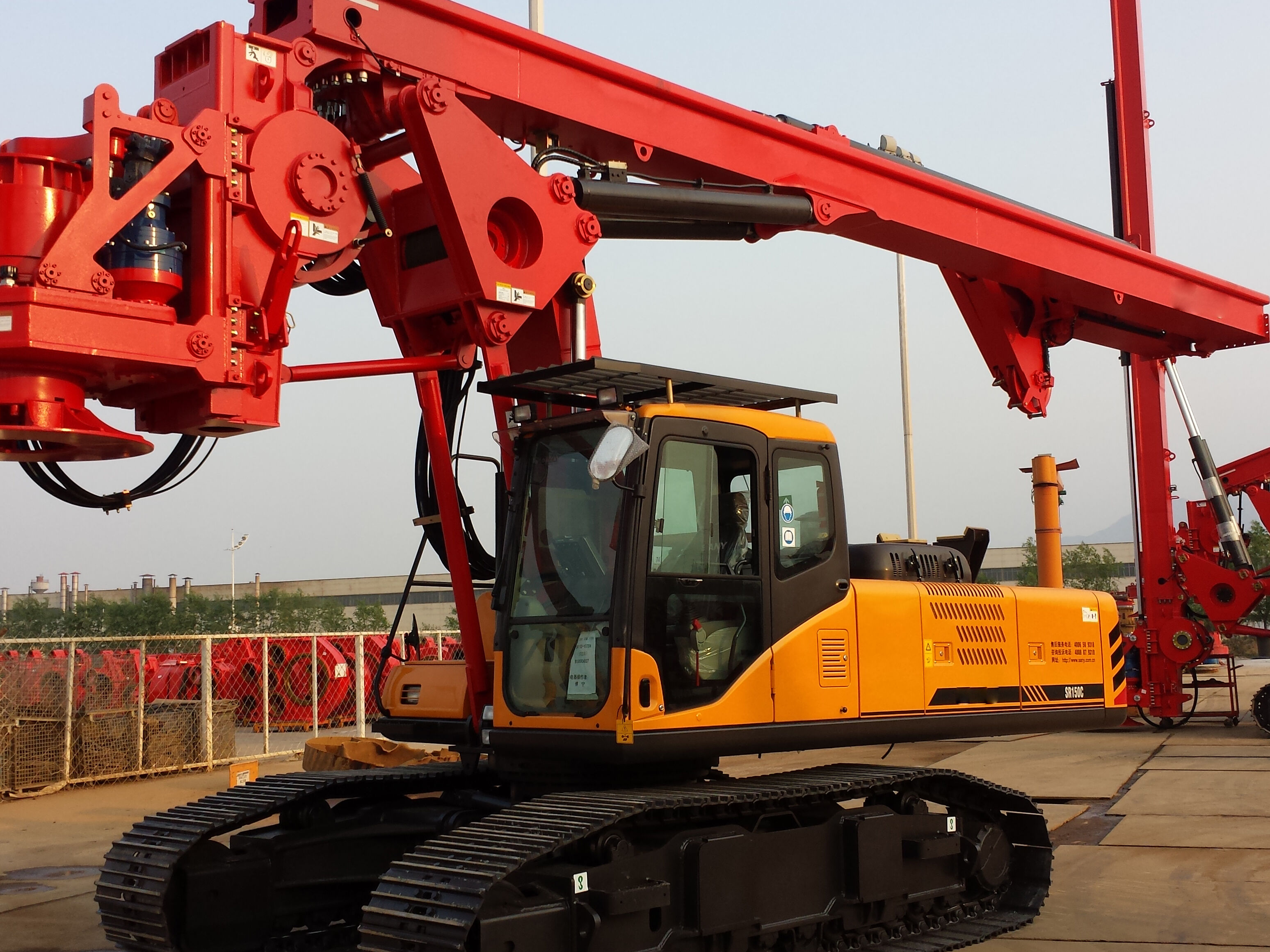 High Quality Crawler Piling Construction Work Rig 400kn Rotary Drilling ...
