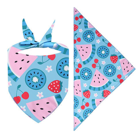 Vente chaude Serviette triangulaire pour animaux de compagnie mignonne de dessin animé Impression de polyester de fruits frais