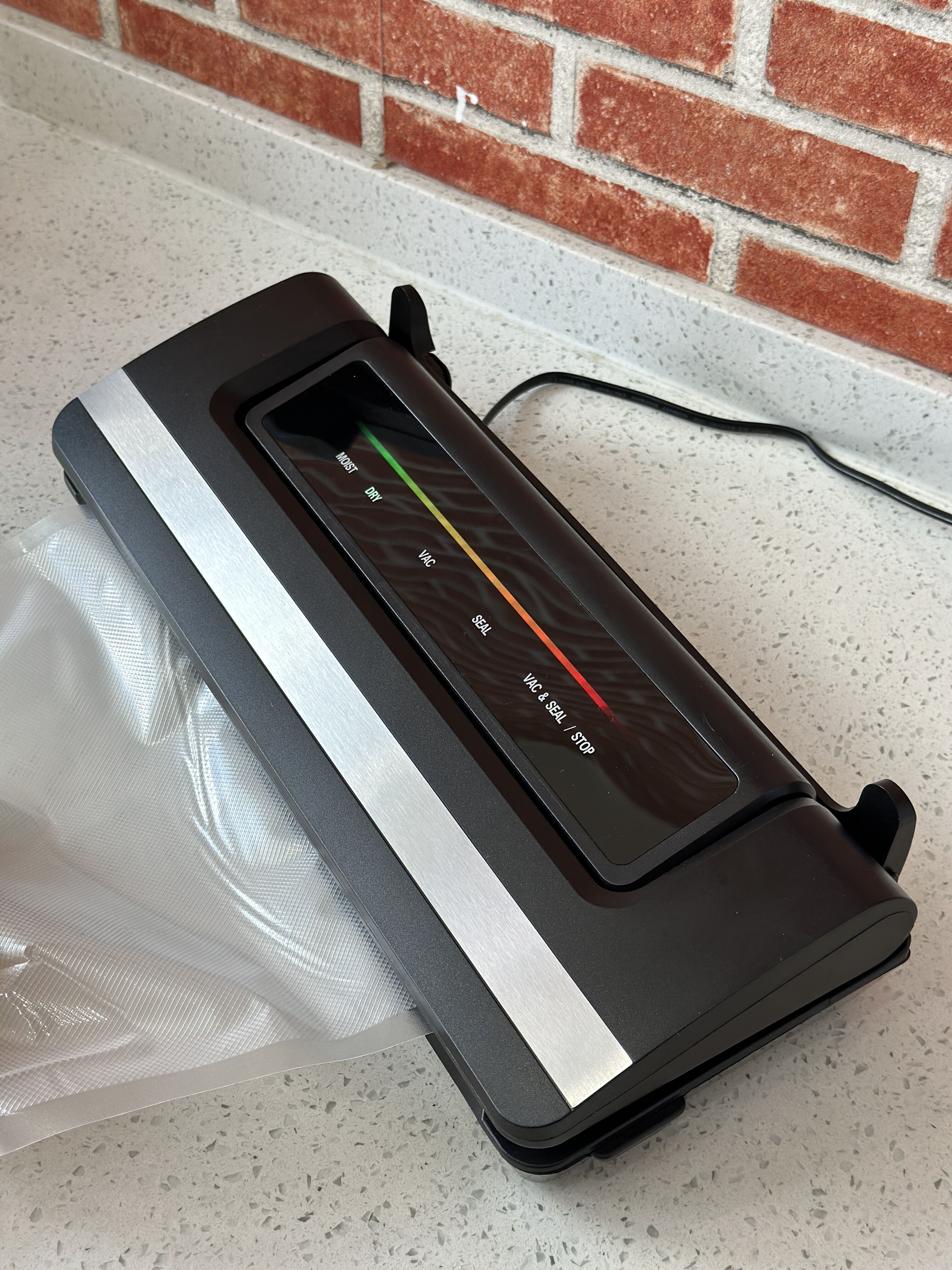 Vacuum Sealer For Food Preservation Dry & Moist Food Modes Led Work