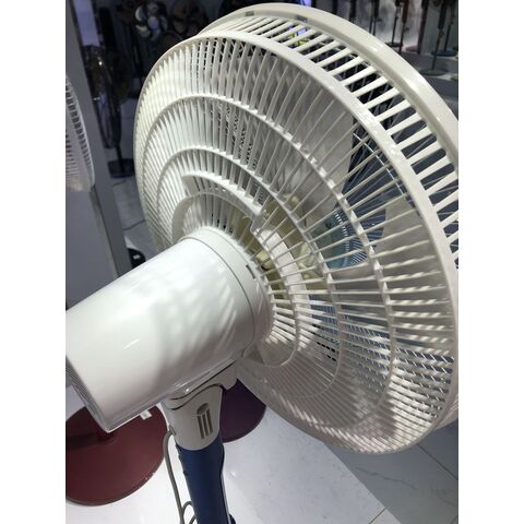 Ventilador de pie colorido de 16 pulgadas al por mayor