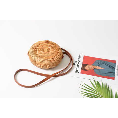 Sacs de plage de style simple et moderne pour femmes, sacs à bandoulière crochetés, sacs de voyage portables de forme ronde et carrée pour l'extérieur