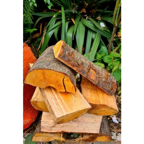 Leña de Aliso de Calidad y Tendencia / Leña de Haya Secada al Horno en Bolsas de 15 kg a la Venta en Italia