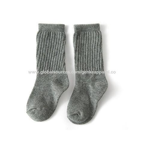 Calcetines del equipo del tubo lindo de los niños Calcetines de algodón orgánico de la raya del color del caramelo del invierno