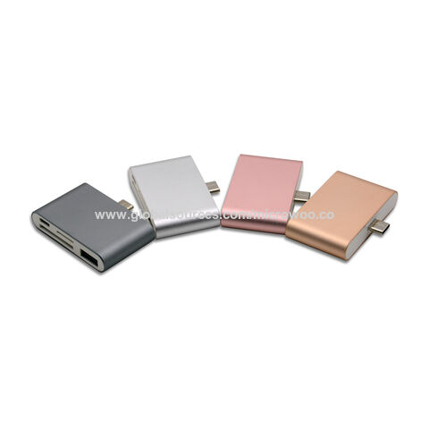 Atacado Design compacto Fácil de transportar e usar Suporte para vários dispositivos com função OTG Hub USB-C 4 em 1 com leitor de cartão