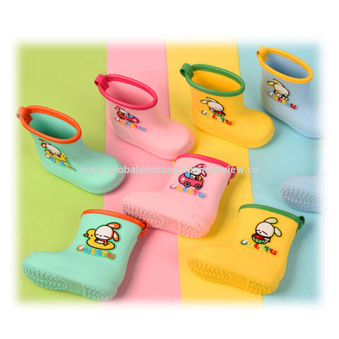 Botas de lluvia EVA para bebés y niños, lindas y cómodas, longitud de 12cm a 19cm, varios colores disponibles. Ideal para mayoristas y distribuidores.