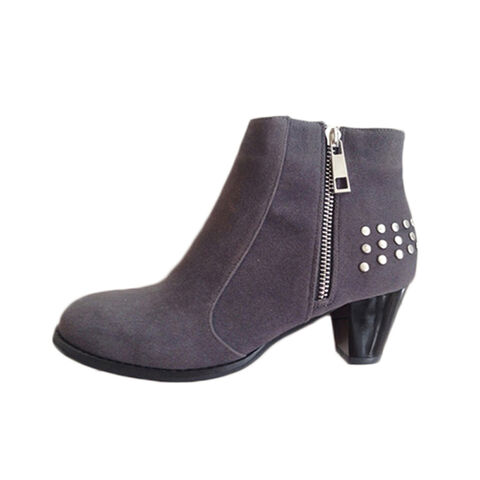Bottes habillées pour femmes, designs personnalisés bienvenus