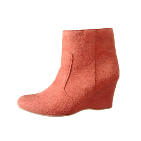 Bottes habillées pour femmes, designs personnalisés bienvenus